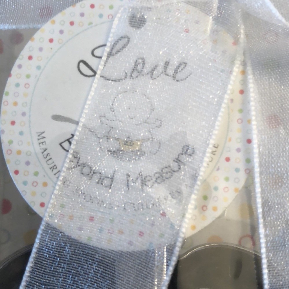 "Love Beyond Measure"  Heart Measuring Spoons - Picture 3 of 12